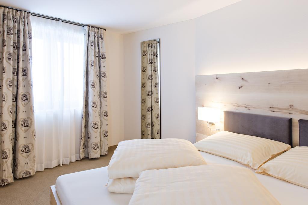 Hotel Cervo Sils Maria Buitenkant foto