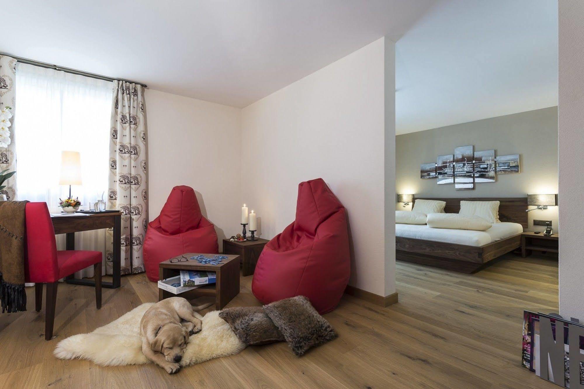 Hotel Cervo Sils Maria Buitenkant foto